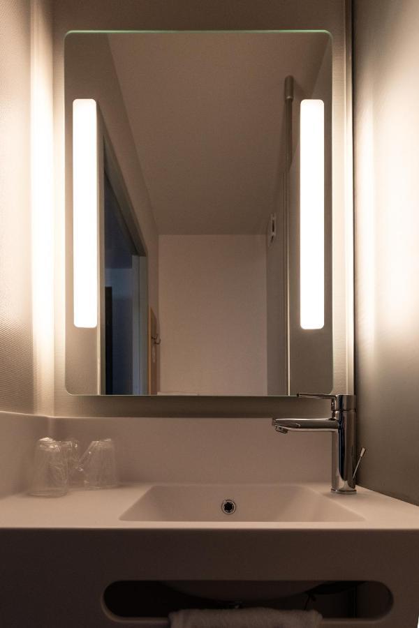 B&B Hotel Troyes Magasins D'Usine Lavau  エクステリア 写真